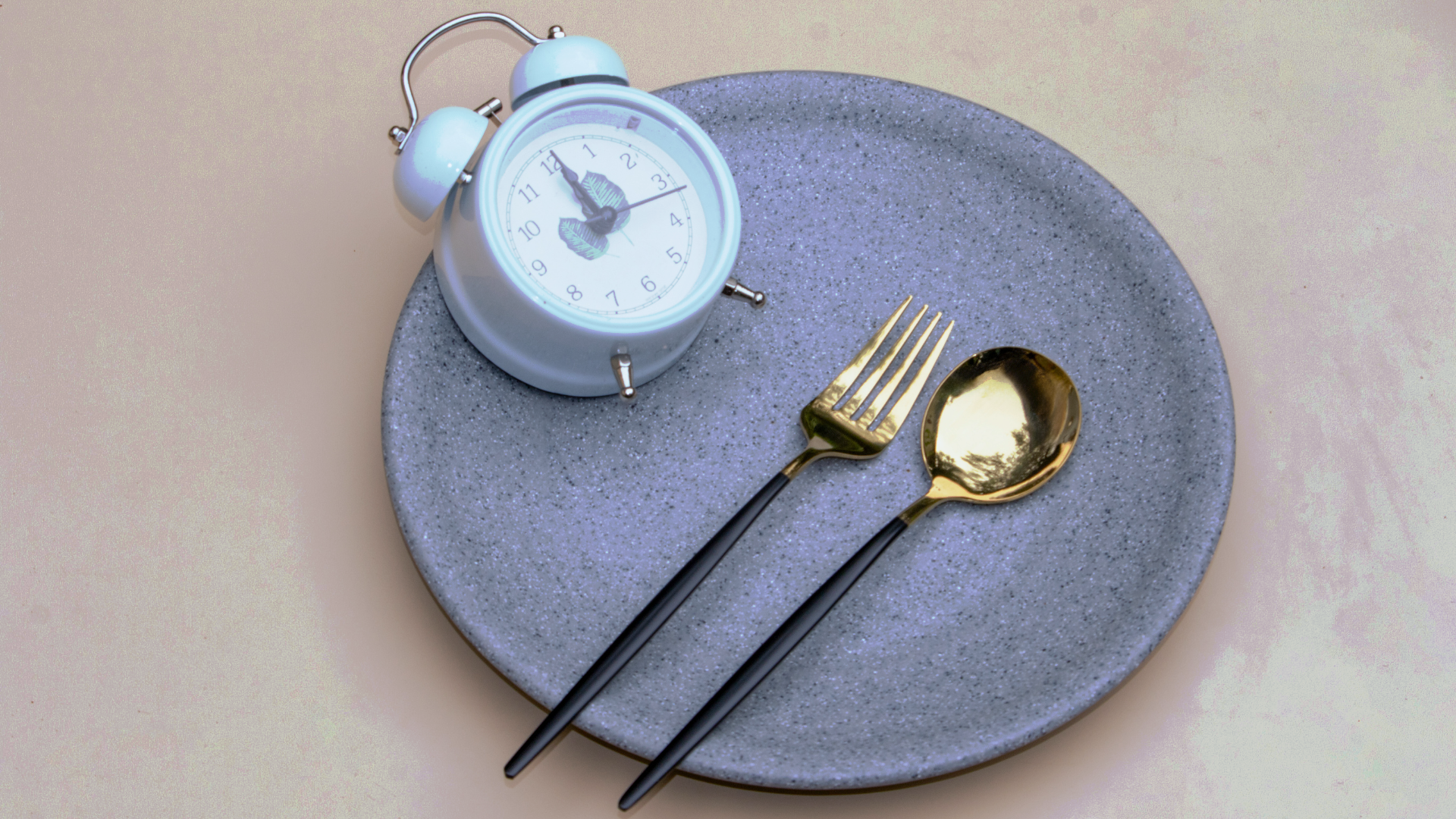 blueberries on white ceramic container